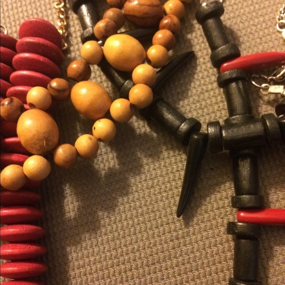 🌹6 Vintage Necklaces and 1 bracelet - Picture 2 of 7